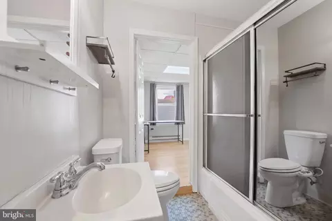 762 224th St, Pasadena, MD 21122 photo 13