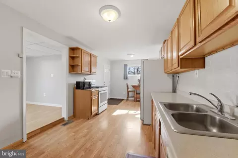 762 224th St, Pasadena, MD 21122 photo 15