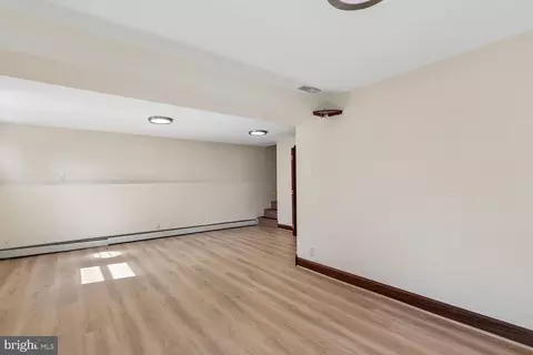 Living - 326 Cedar Ln, Annapolis, MD 21403 photo 3 of 8