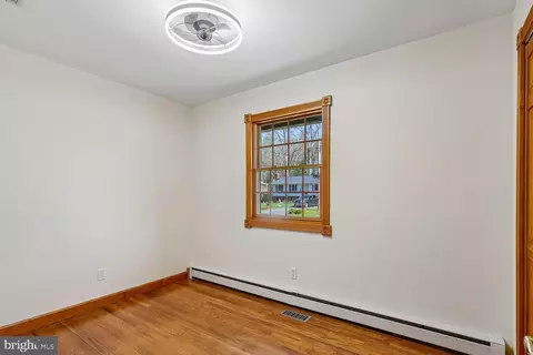 Bedroom - 326 Cedar Ln, Annapolis, MD 21403 photo 1 of 6