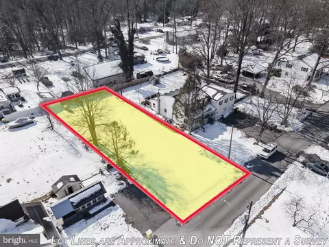 1933 Arundel Rd, Pasadena, MD 21122