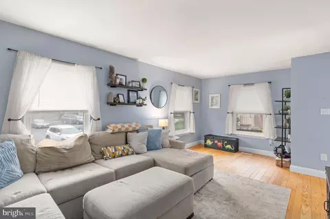 Living - 1186 Annis Squam Harbour, Pasadena, MD 21122 photo 1 of 1