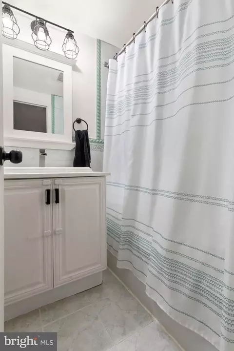Bath - 1186 Annis Squam Harbour, Pasadena, MD 21122 photo 1 of 4