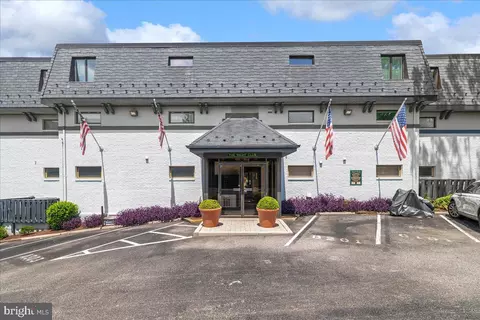 301 Burnside St #A201, Annapolis, MD 21403