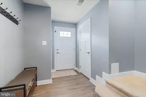 Entry Way - 110 Bethlehem Pl, Brooklyn, MD 21225 photo 1 of 14