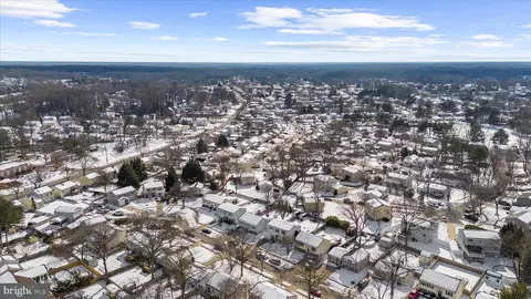 View/Area - 2959 Beaver Brook Ct, Pasadena, MD 21122 photo 5 of 7