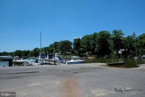 Exterior - 982 Highpoint Dr, Annapolis, MD 21409 photo 3 of 3