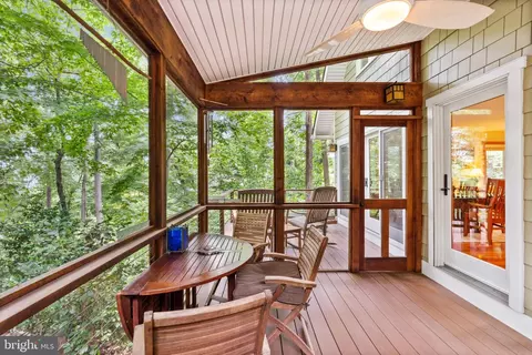 Exterior - 357 Overlook Trl, Annapolis, MD 21401 photo 7 of 9