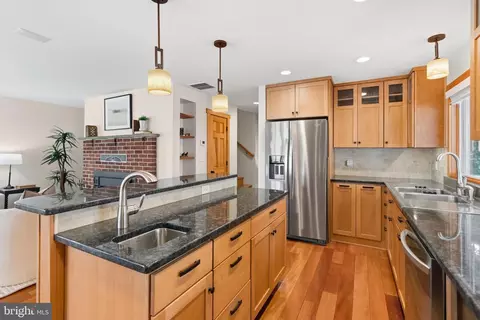Kitchen - 357 Overlook Trl, Annapolis, MD 21401 photo 2 of 2