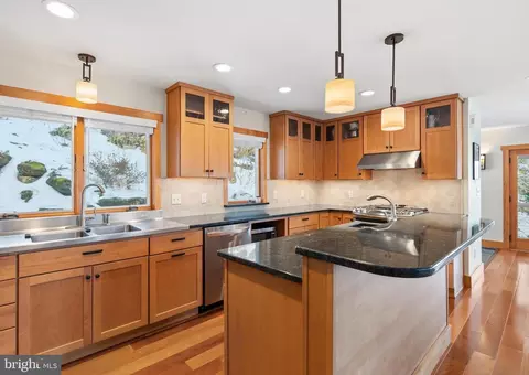 Kitchen - 357 Overlook Trl, Annapolis, MD 21401 photo 1 of 2