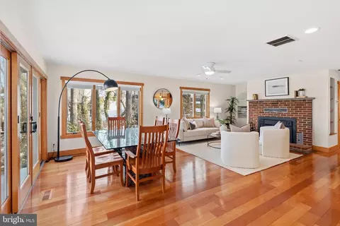 Dining - 357 Overlook Trl, Annapolis, MD 21401 photo 1 of 2