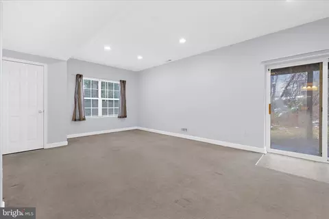 813 201st St, Pasadena, MD 21122 photo 27