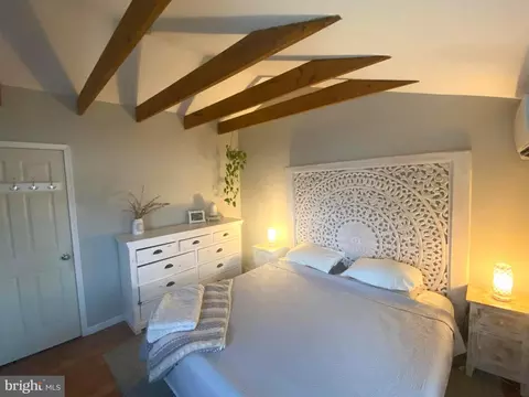 Bedroom - 431 Shore Dr, Edgewater, MD 21037 photo 2 of 5
