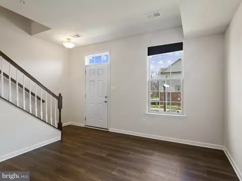 Entry Way - 2910 Glendale Ave, Hanover, MD 21076 photo 1 of 6