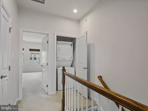 Entry Way - 2910 Glendale Ave, Hanover, MD 21076 photo 5 of 6