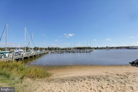 View/Area - 503 Harbor Dr, Annapolis, MD 21403 photo 3 of 4