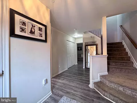 68 Millhaven Ct, Edgewater, MD 21037 photo 8
