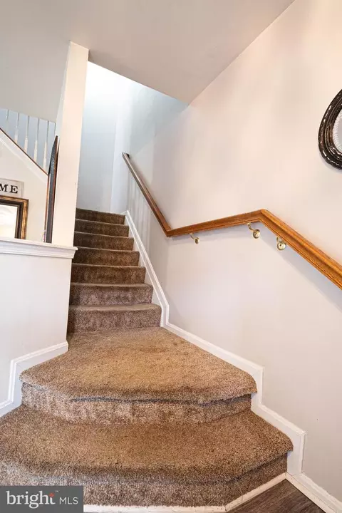 68 Millhaven Ct, Edgewater, MD 21037 photo 9