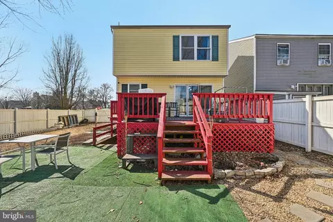Exterior - 128 Cottage Grove Dr, Pasadena, MD 21122 photo 8 of 10