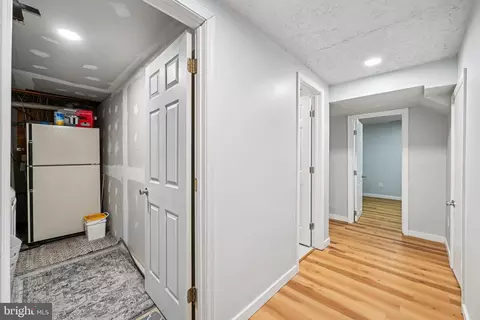 Entry Way - 128 Cottage Grove Dr, Pasadena, MD 21122 photo 3 of 3