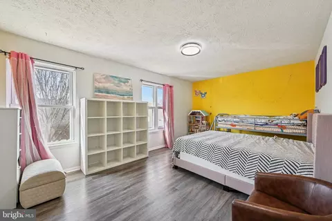 Bedroom - 128 Cottage Grove Dr, Pasadena, MD 21122 photo 5 of 7