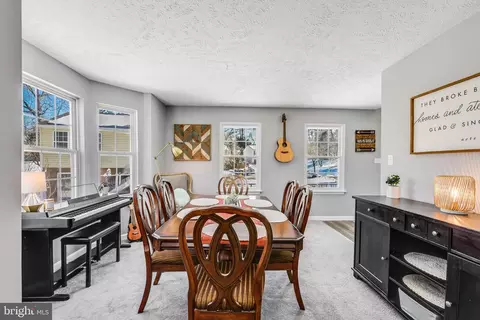 8122 Mountain View Cir, Pasadena, MD 21122 photo 10