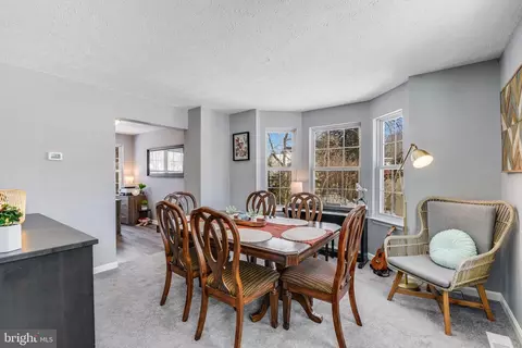 8122 Mountain View Cir, Pasadena, MD 21122 photo 9
