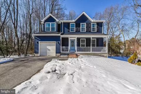 8122 Mountain View Cir, Pasadena, MD 21122