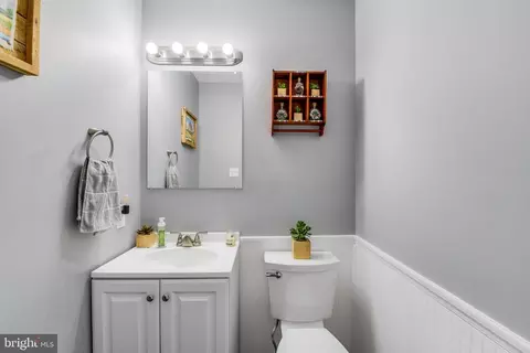 8122 Mountain View Cir, Pasadena, MD 21122 photo 19