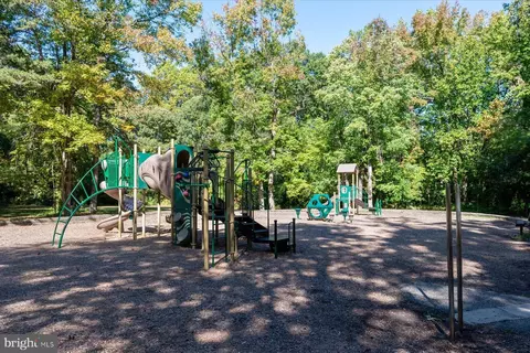 201 Mill Ct, Arnold, MD 21012 photo 43