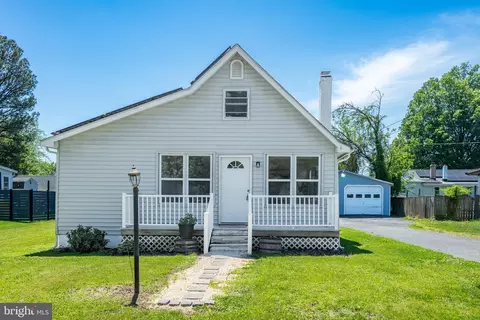 3718 4th Ave, Edgewater, MD 21037