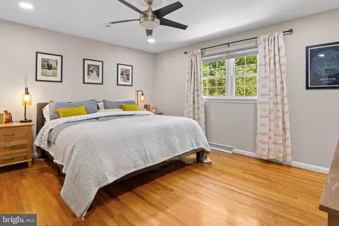 Bedroom - 296 Halsey Rd, Annapolis, MD 21401 photo 2 of 9