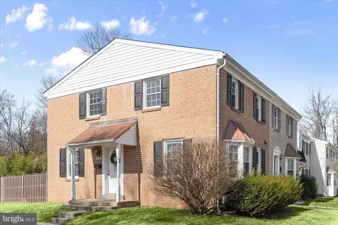 1828 Aberdeen Cir, Crofton, MD 21114