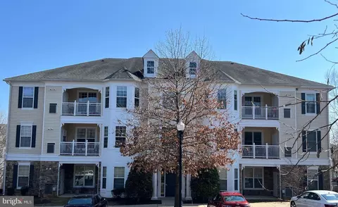 1505 Broadneck Pl #301, Annapolis, MD 21409