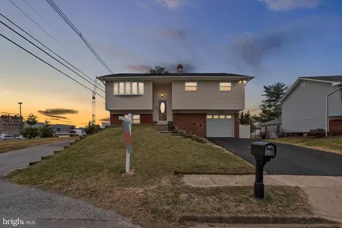 543 Nolfield Dr, Glen Burnie, MD 21061