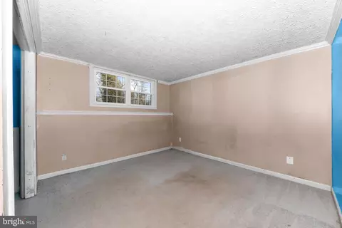 719 203rd St, Pasadena, MD 21122 photo 32
