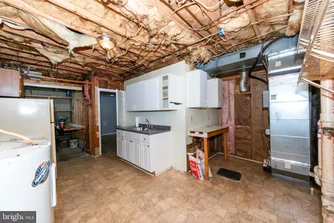 719 203rd St, Pasadena, MD 21122 photo 39