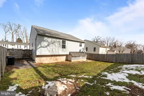 719 203rd St, Pasadena, MD 21122 photo 45
