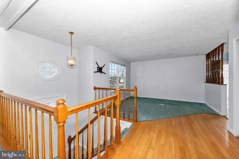 719 203rd St, Pasadena, MD 21122 photo 7