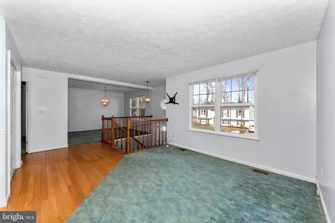 719 203rd St, Pasadena, MD 21122 photo 10