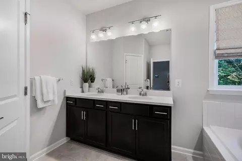 Entry Way - 3248 Watershed Blvd, Laurel, MD 20724 photo 4 of 4