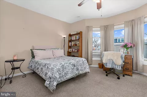 Bedroom - 317 Doris, Baltimore, MD 21225 photo 6 of 11