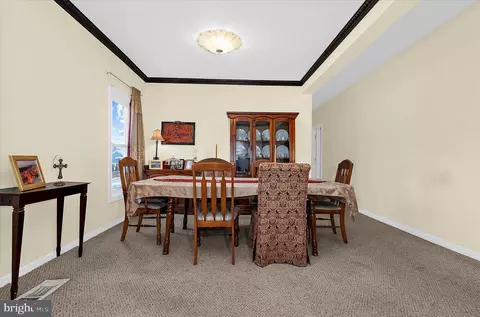 Dining - 317 Doris, Baltimore, MD 21225 photo 2 of 4
