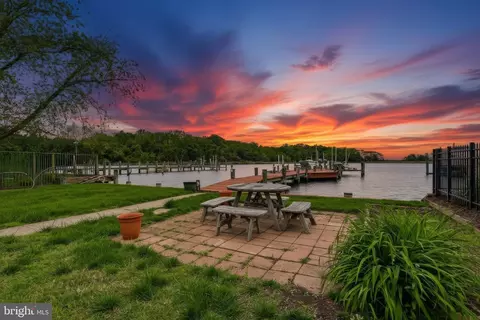 3641 Branhum Rd, Edgewater, MD 21037