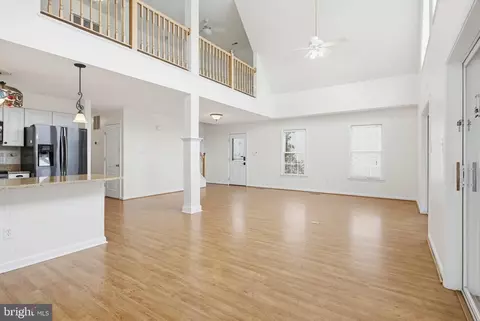 Living - 3641 Branhum Rd, Edgewater, MD 21037 photo 4 of 6