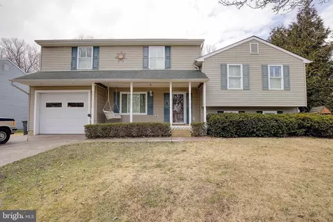 5510 Berkley Manor Ln, Churchton, MD 20733