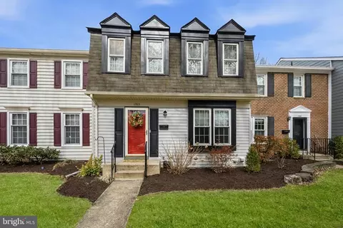 1762 Lang Dr, Crofton, MD 21114