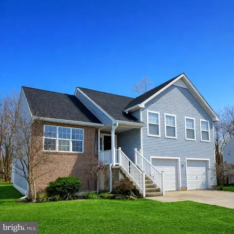 8026 High Oak Rd, Glen Burnie, MD 21060