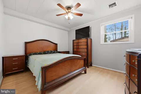 1110 Murray Dr, Edgewater, MD 21037 photo 16