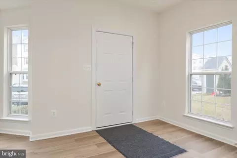 Entry Way - 1976 Camelia Ct, Odenton, MD 21113 photo 1 of 8